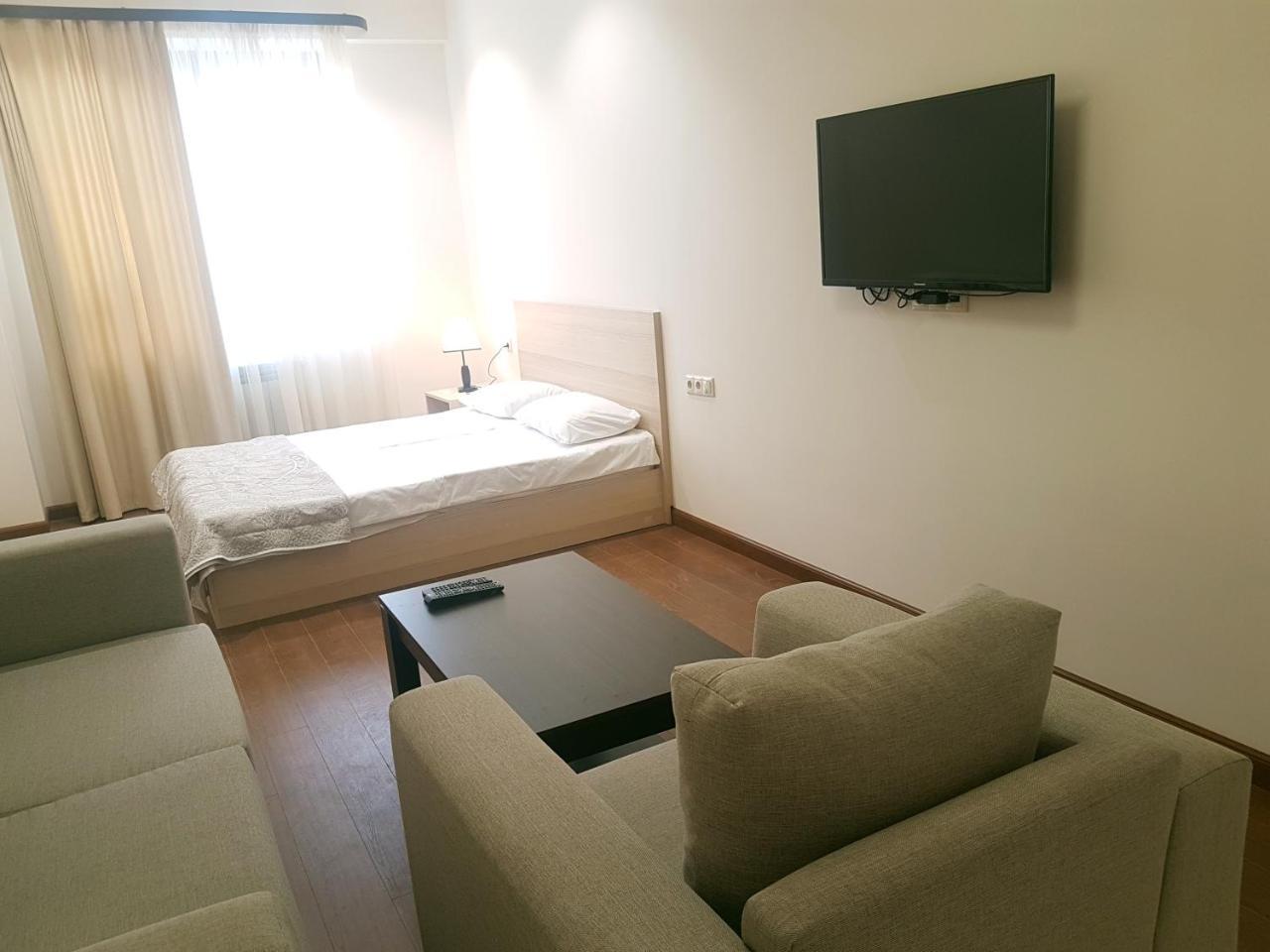 M&N Apartments 예레반 외부 사진